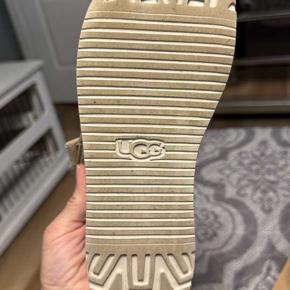 UGG Zayne Slides ll women’s size 7 - Picture 5 of 7